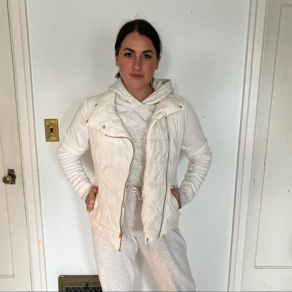 Old Navy puffer jacket white EUC